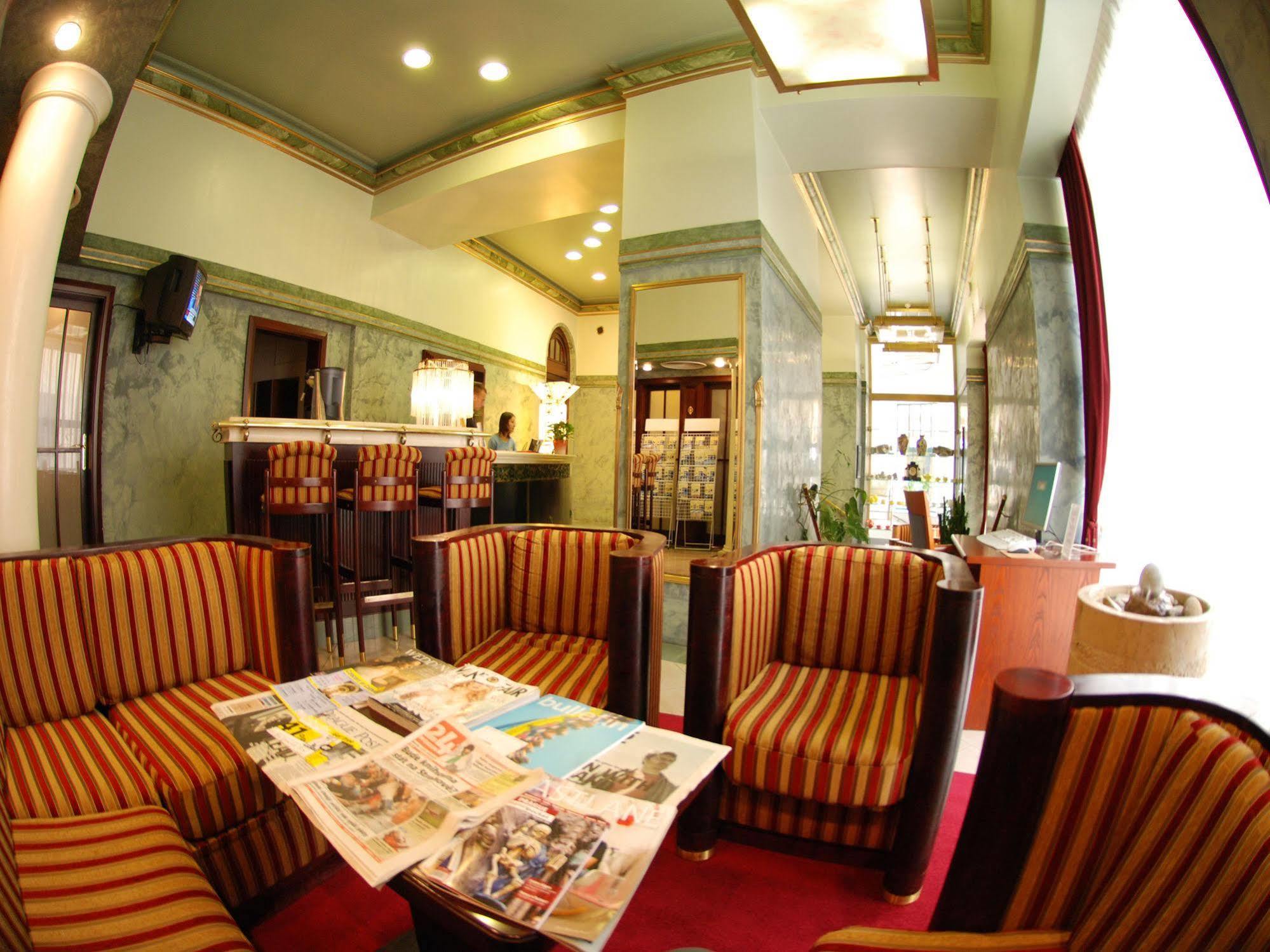 Ea Royal Esprit Hotel Praga